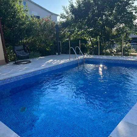 Apartman Hana * Malinska