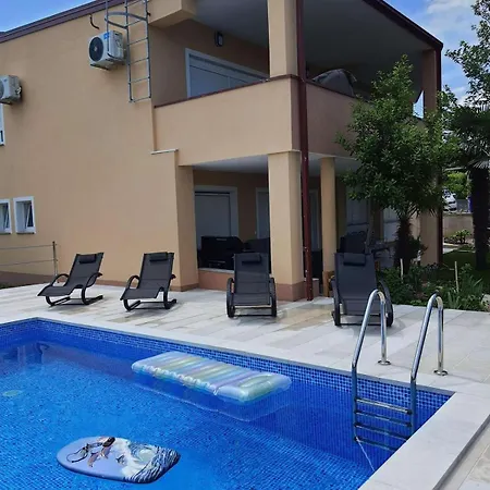 Apartman Hana